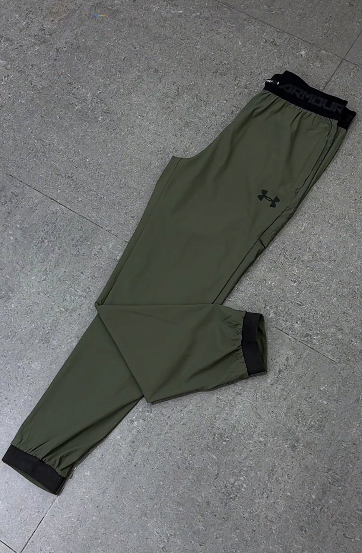 Pantalon Under AR 1 ere qualite 2027