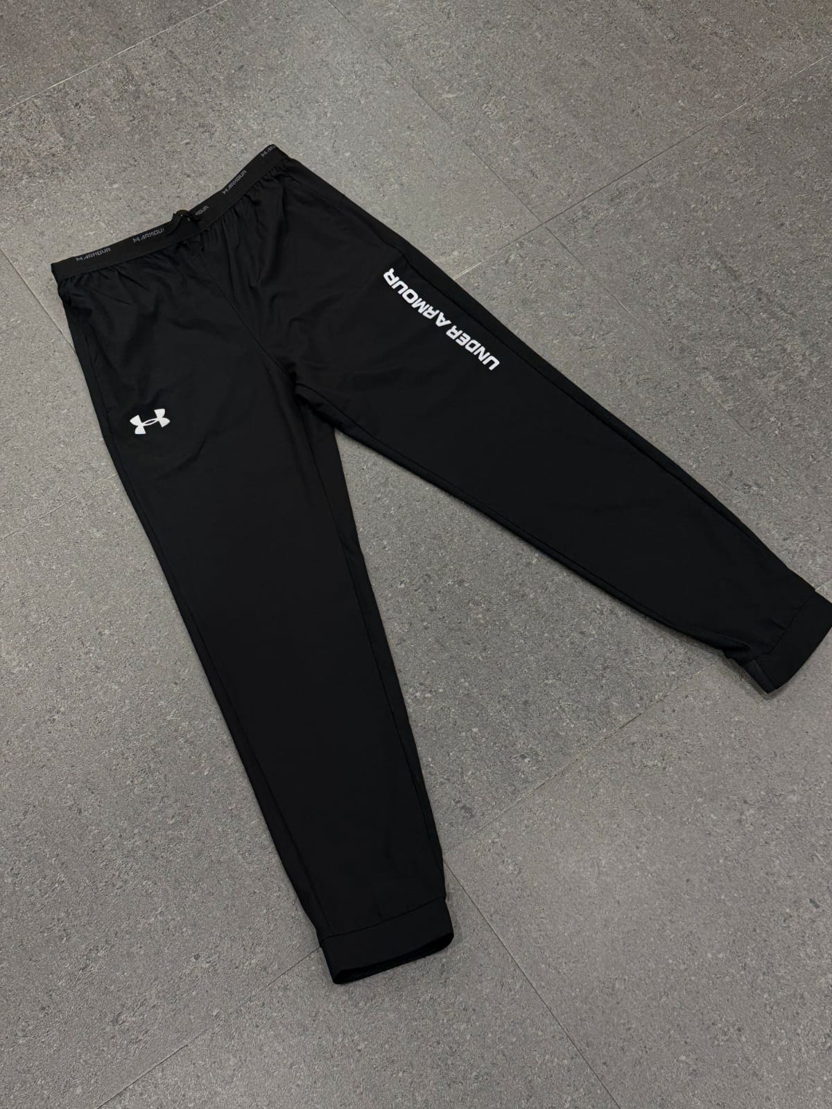 Pantalon Under AR 1 ere qualite 2026